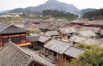 托福獨(dú)立口語丨保護(hù)舊建筑還是蓋新樓房