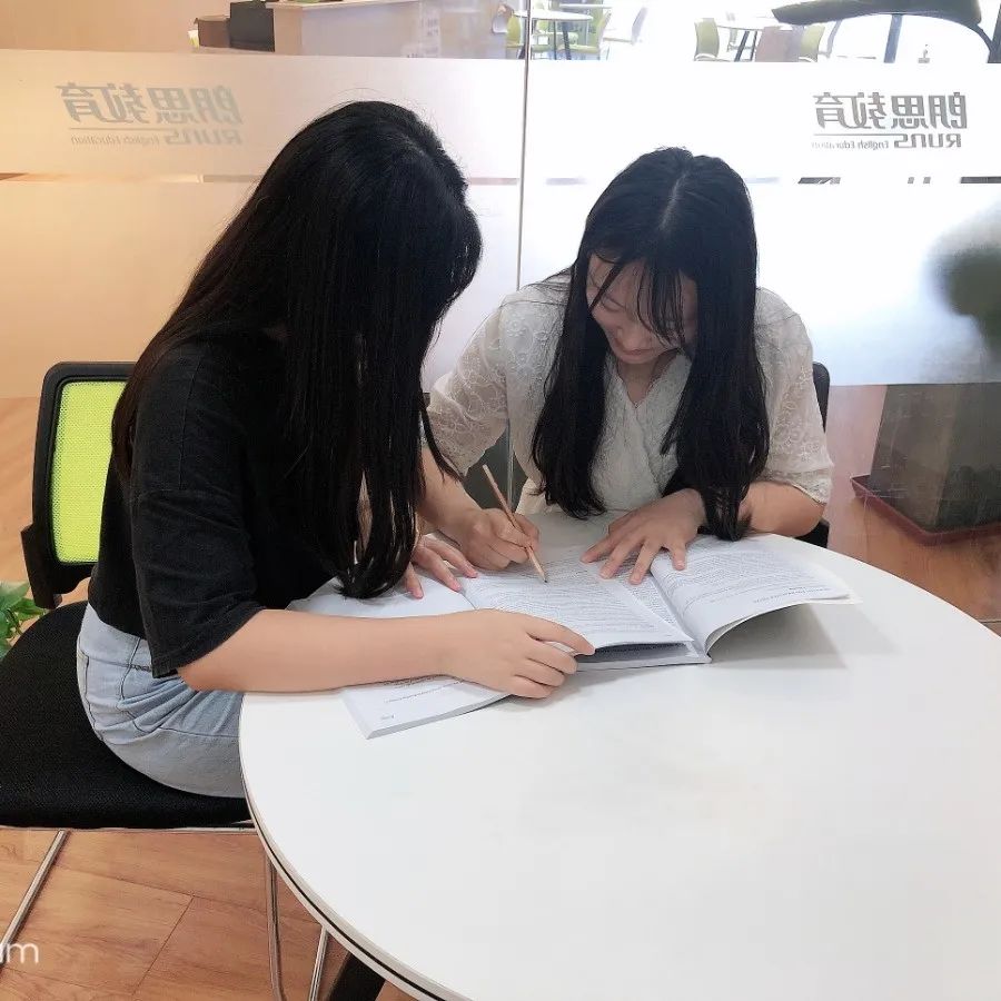 2 國際高中暑假銜接課_A-LevelAP暑假培訓班25.jpg