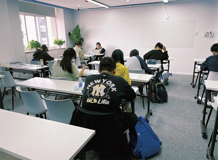 20 朗思教育2023年秋季雅思托福GREGMAT培訓班12.jpg