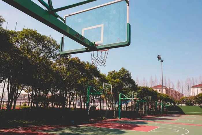 上海市民辦位育中學(xué)怎么樣？國際部學(xué)費15萬/年