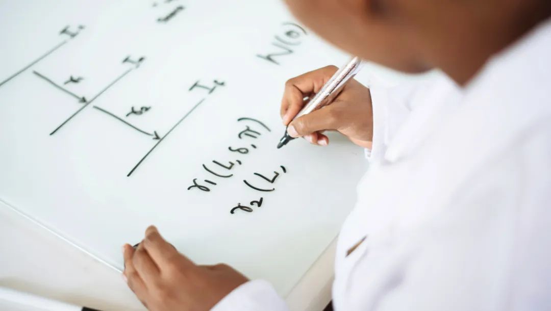 1 TMUA考試指南  申請(qǐng)英國院校數(shù)學(xué)計(jì)算機(jī)經(jīng)濟(jì)等專業(yè)必考4.jpg